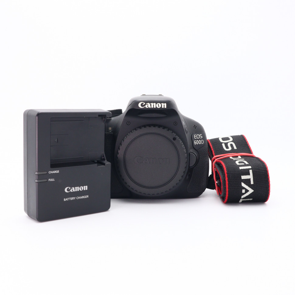 Canon EOS 600D (17.900 кадров)