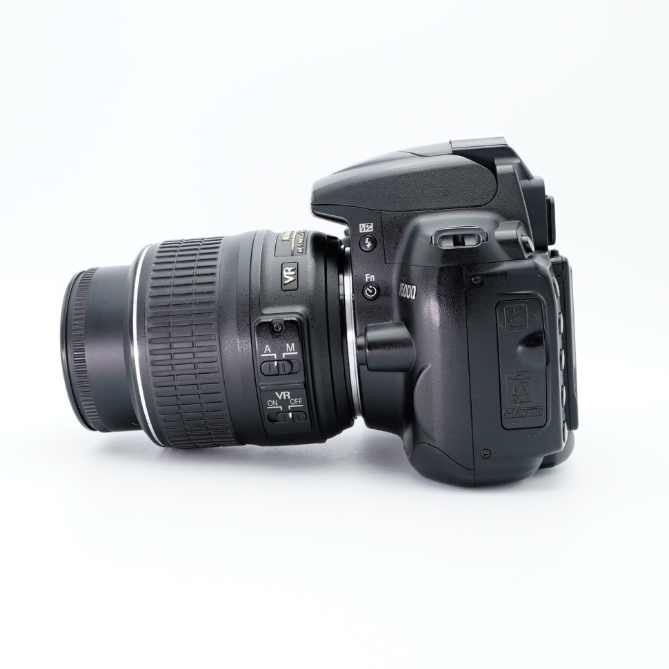Nikon D5000 Kit AF-S 18-55mm VR (10.000 кадров)