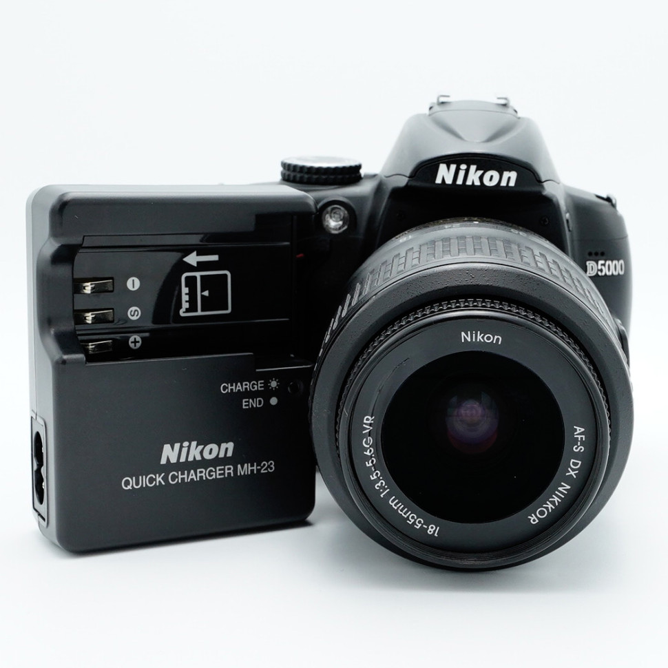 Nikon D5000 Kit AF-S 18-55mm VR (10.000 кадров)