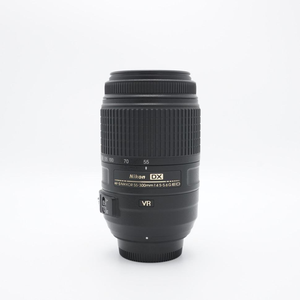 Nikon 55-300mm f/4.5-5.6G AF-S DX VR ED (сост. 5-)