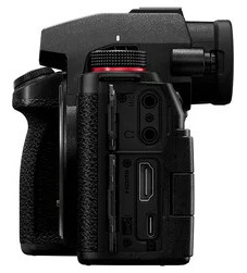 Panasonic Lumix DC-S5 II Kit 20-60mm (витринный экземпляр)