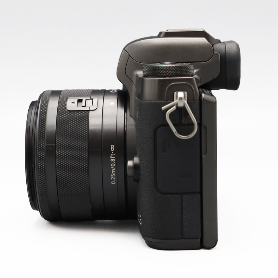 Canon EOS M5 Kit 18-45mm (состояние 4)