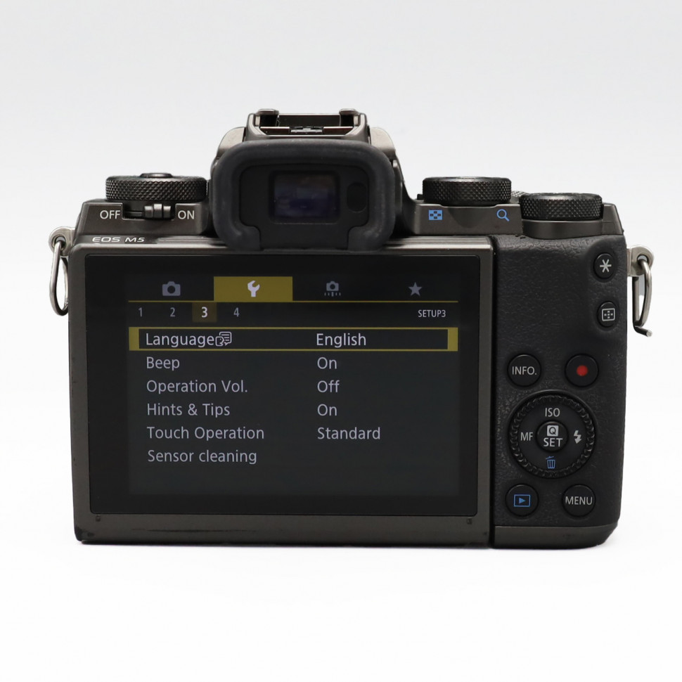 Canon EOS M5 Kit 18-45mm (состояние 4)