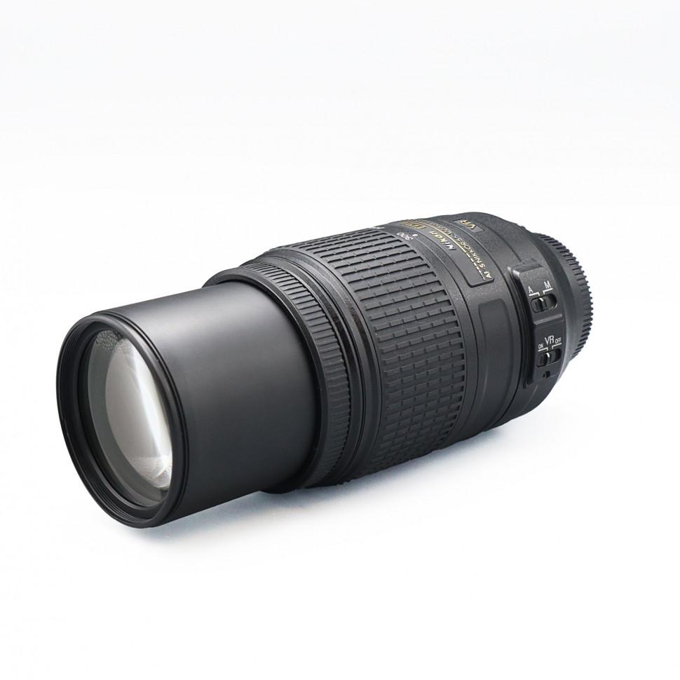 Объектив Nikkor AF-S 55-300mm f/4.5-5.6G ED VR