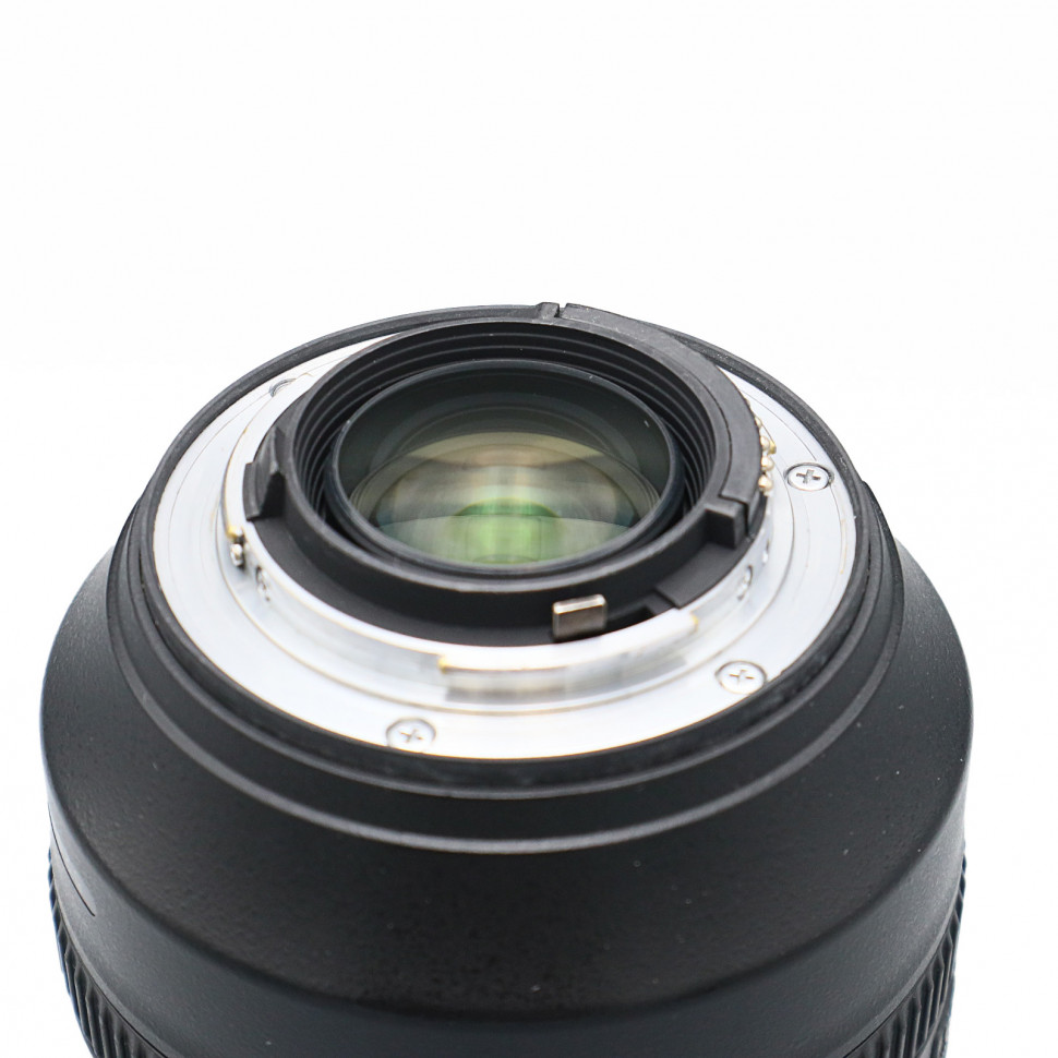 Nikon 28-300mm f/3.5-5.6G ED VR AF-S (состояние 5-)