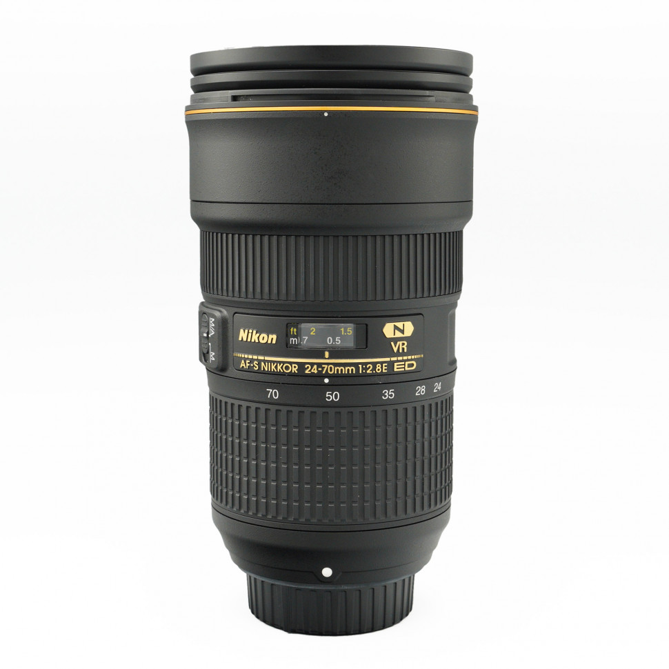 Nikkor AF-S 24-70mm f/2.8E ED VR (like new)