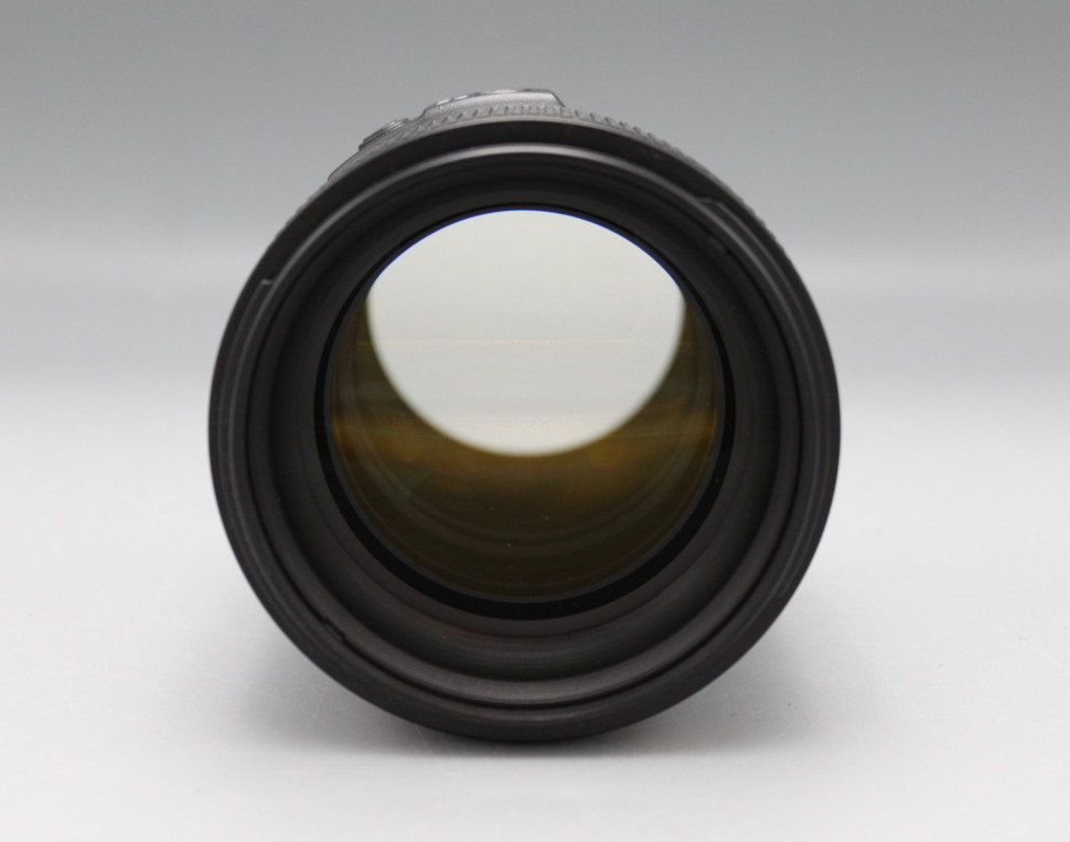 Canon EF 85mm f/1.4L IS USM(сост. 5-)