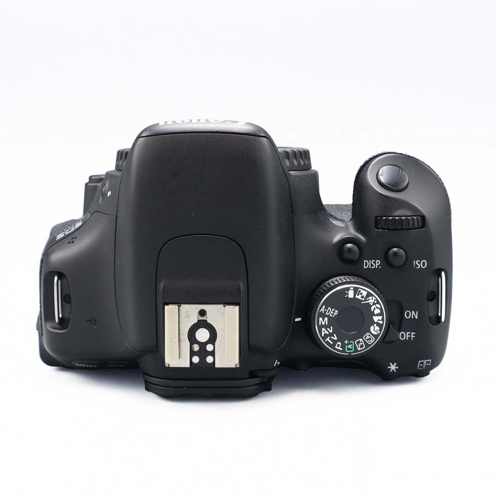 Canon EOS 600D (17.000 кадров)