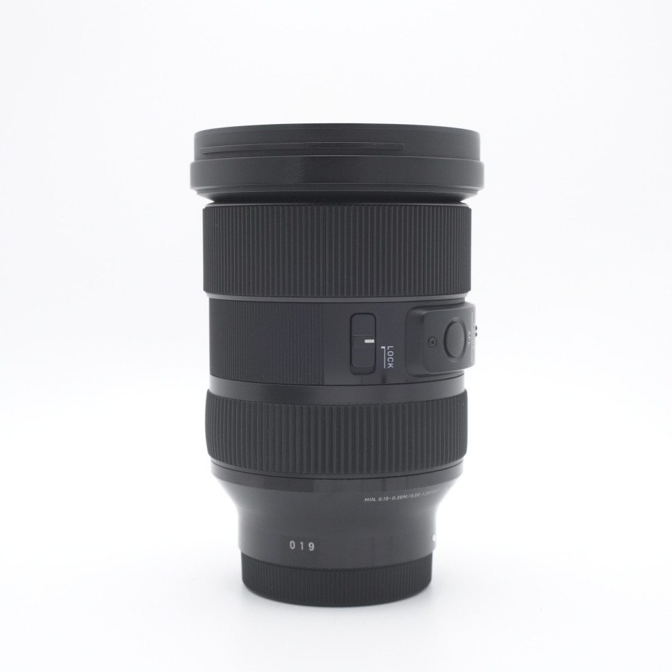 Sigma 24-70mm f/2.8 DG DN Sony FE (состояние 5-)