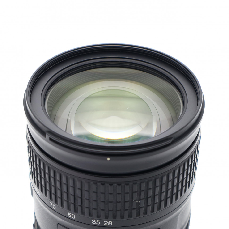 Nikkor AF-S 28-300mm f/3.5-5.6 G ED VR  (состояние 4)