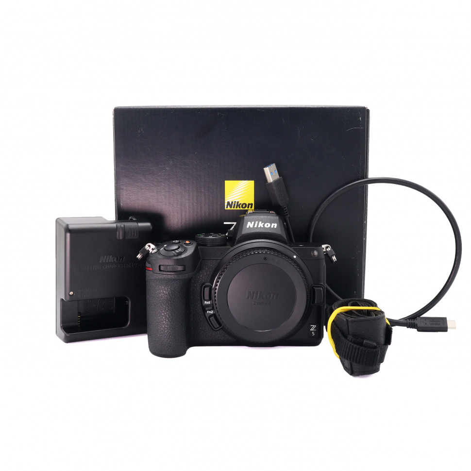 Nikon Z5 (14.000 кадров)