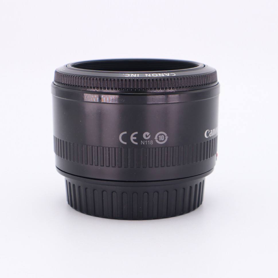 Canon EF 50mm f/1.8 II    (состояние 5-)