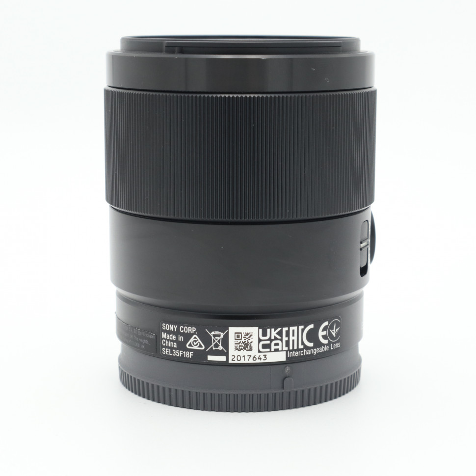 Sony FE 35mm f/1.8  (состояние 5)
