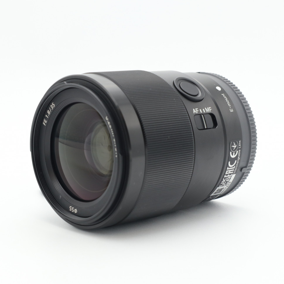 Sony FE 35mm f/1.8  (состояние 5)