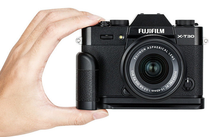Дополнительный хват (рукоятка) Fujifilm MHG-XT10 для X-T10 / X-T20 / X-T30