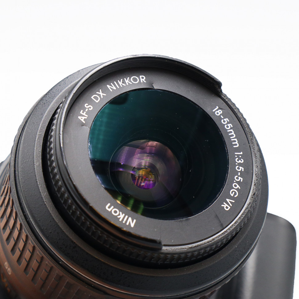 Nikon D60 Kit AF-S DX 18-55mm f/3.5-4.5 G VR (25.000 кадров)
