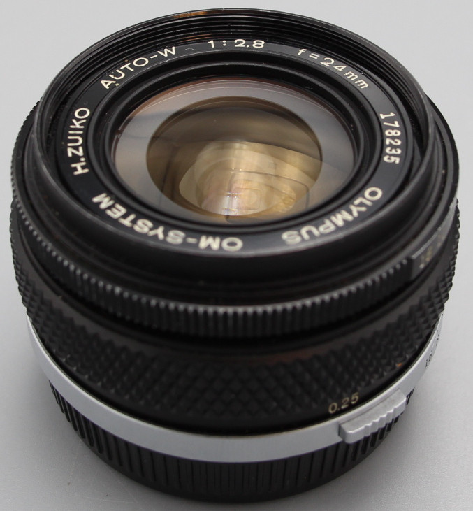 Olympus Om-System H.Zuiko Auto-W 24 mm f/2.8 (состояние 5)