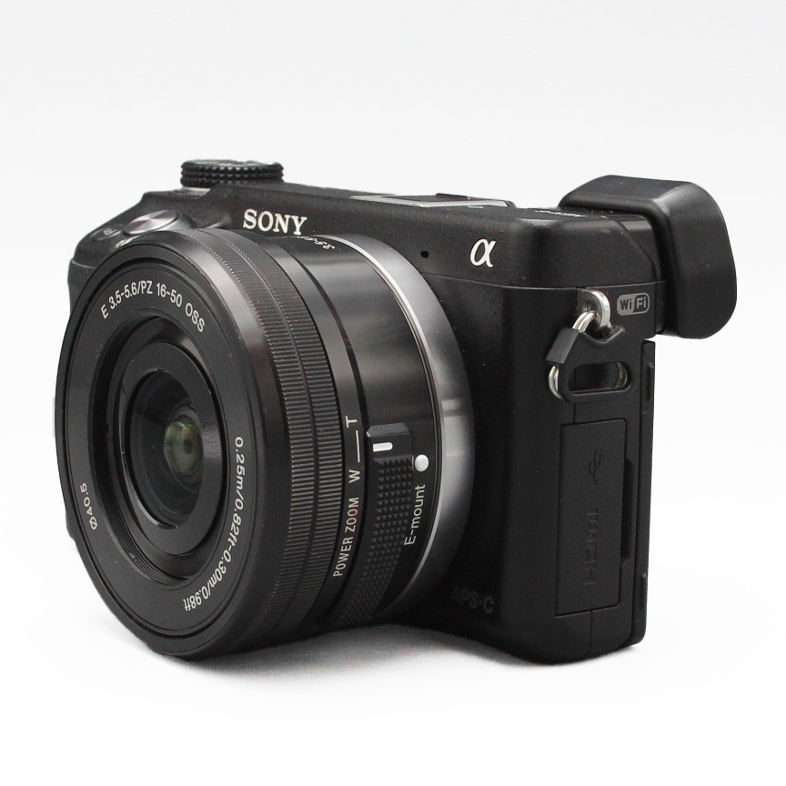 Sony NEX-6 Kit 16-50mm (14500 кадров)