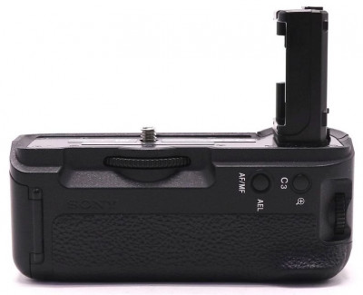 Батарейный блок Sony VG-C2EM для Sony A7 II