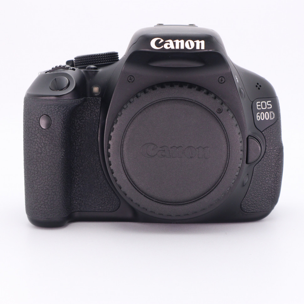 Canon EOS 600D (14.000 кадров)