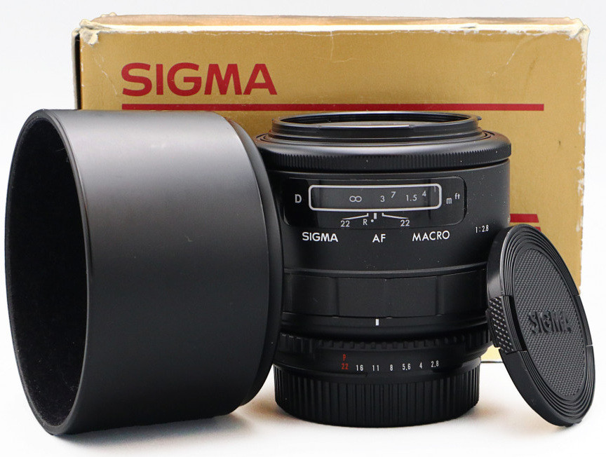 Sigma 90mm f/2.8 Macro Nikon F (состояние 4)