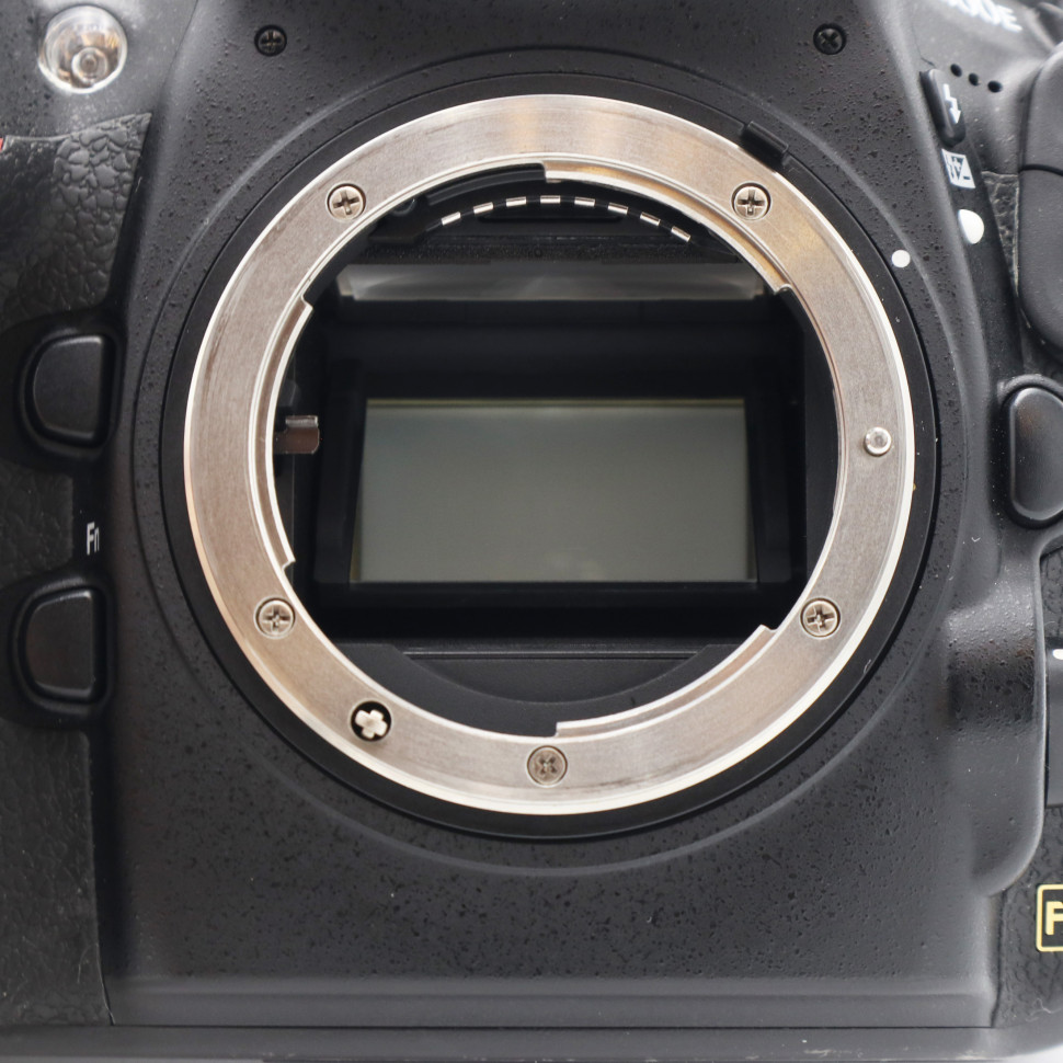 Nikon D800E (36.000 кадров)