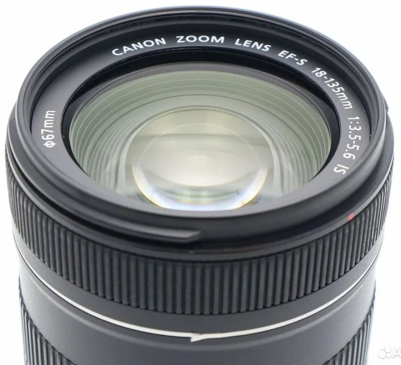 Canon EF-S 18-135mm f/3.5-5.6 IS  (сост. 4)