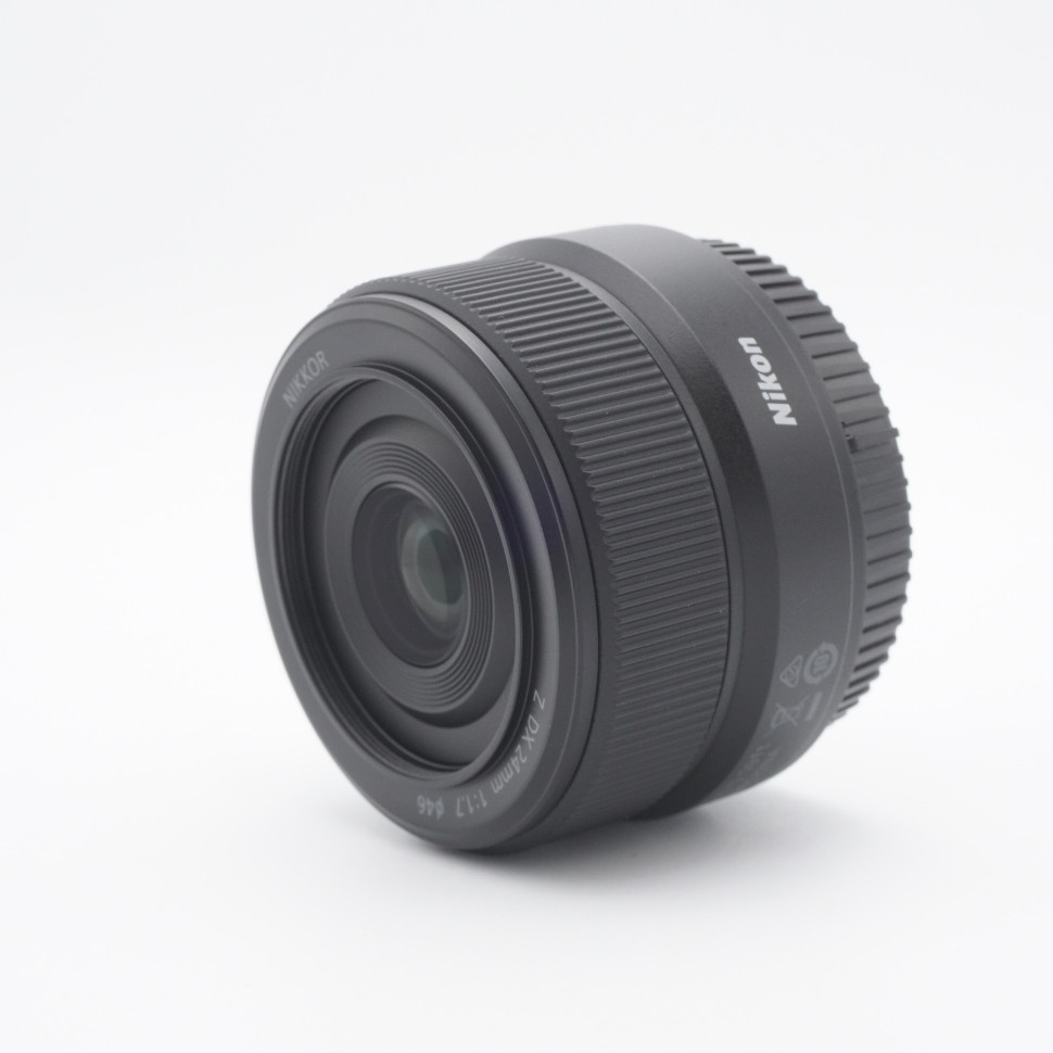 Nikon Nikkor Z DX 24mm F/1.7 (Like new)