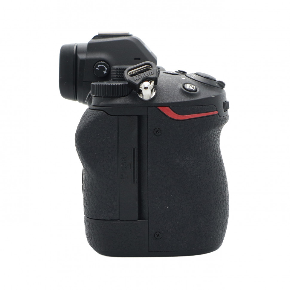 Nikon Z5 (2.000 кадров)