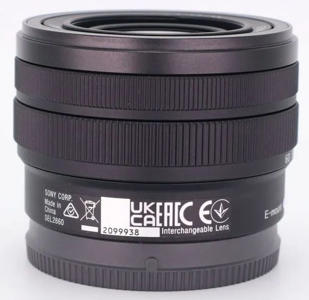 Sony FE 28-60mm f/4-5.6  (витринный образец)