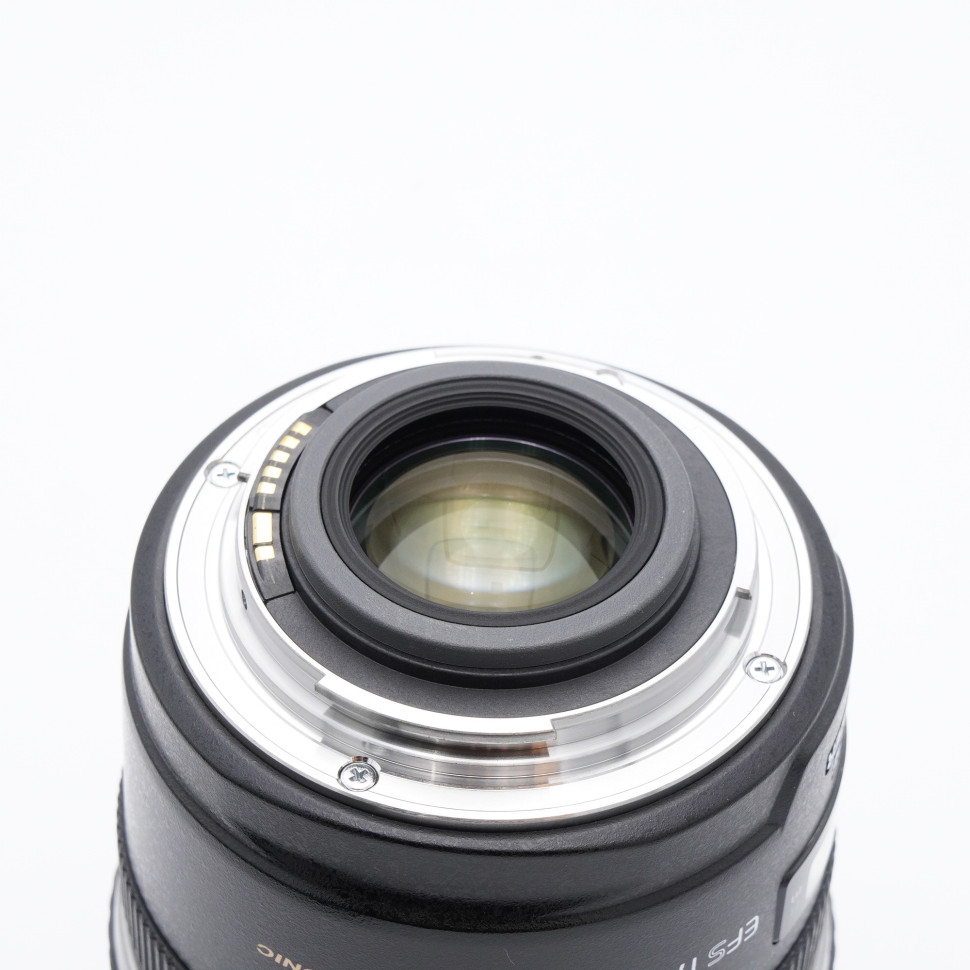 Canon EF-S 17-55mm F/2.8 IS USM  (состояние 4)