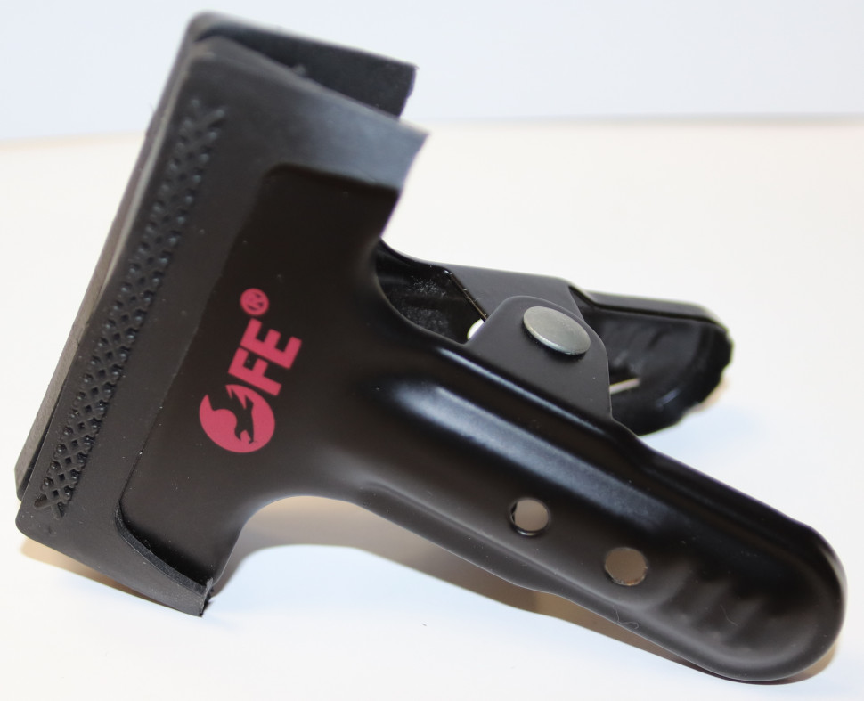 Зажим клипса Falcon Eyes CL-C35 (состояние 4)