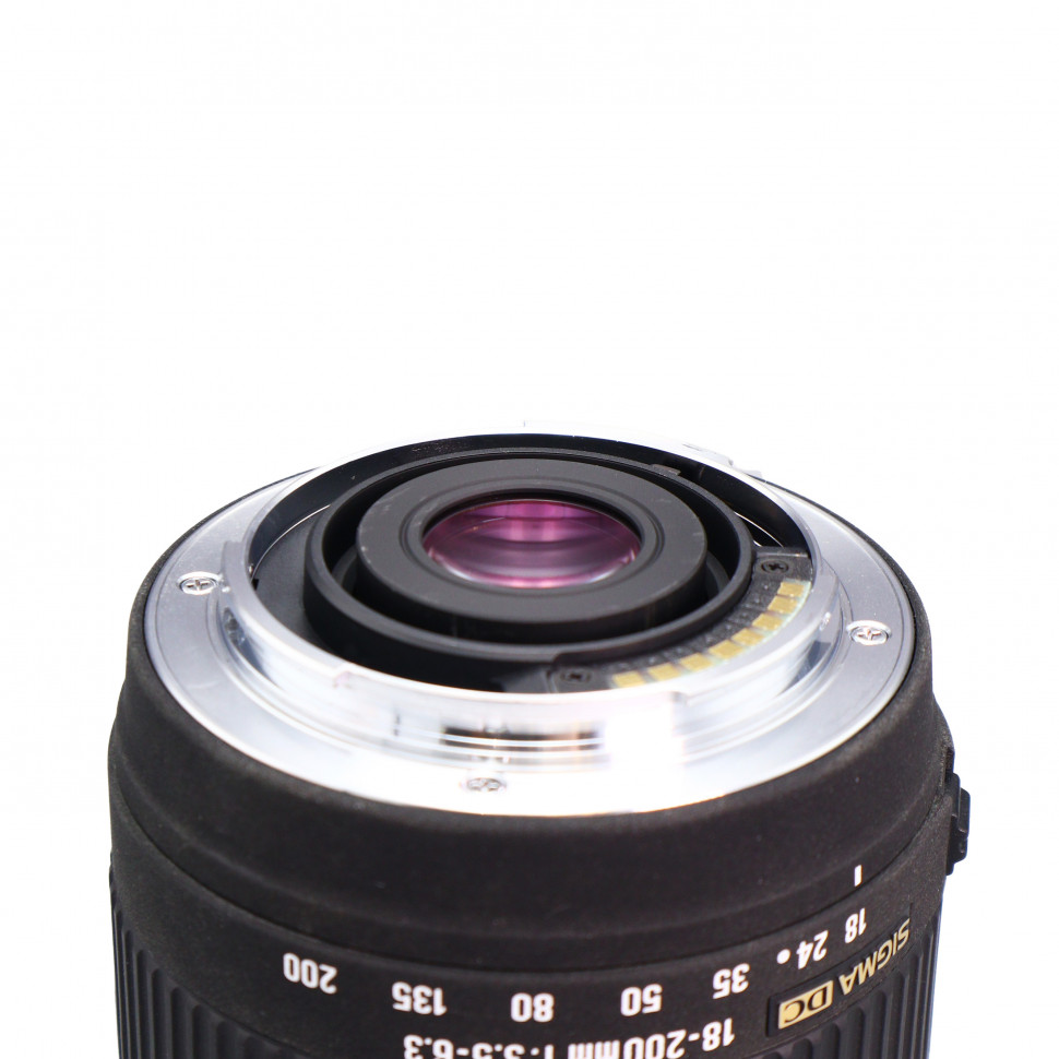Sigma AF 18-200mm f/3.5-6.3 DC для Sony A (сост. 4)