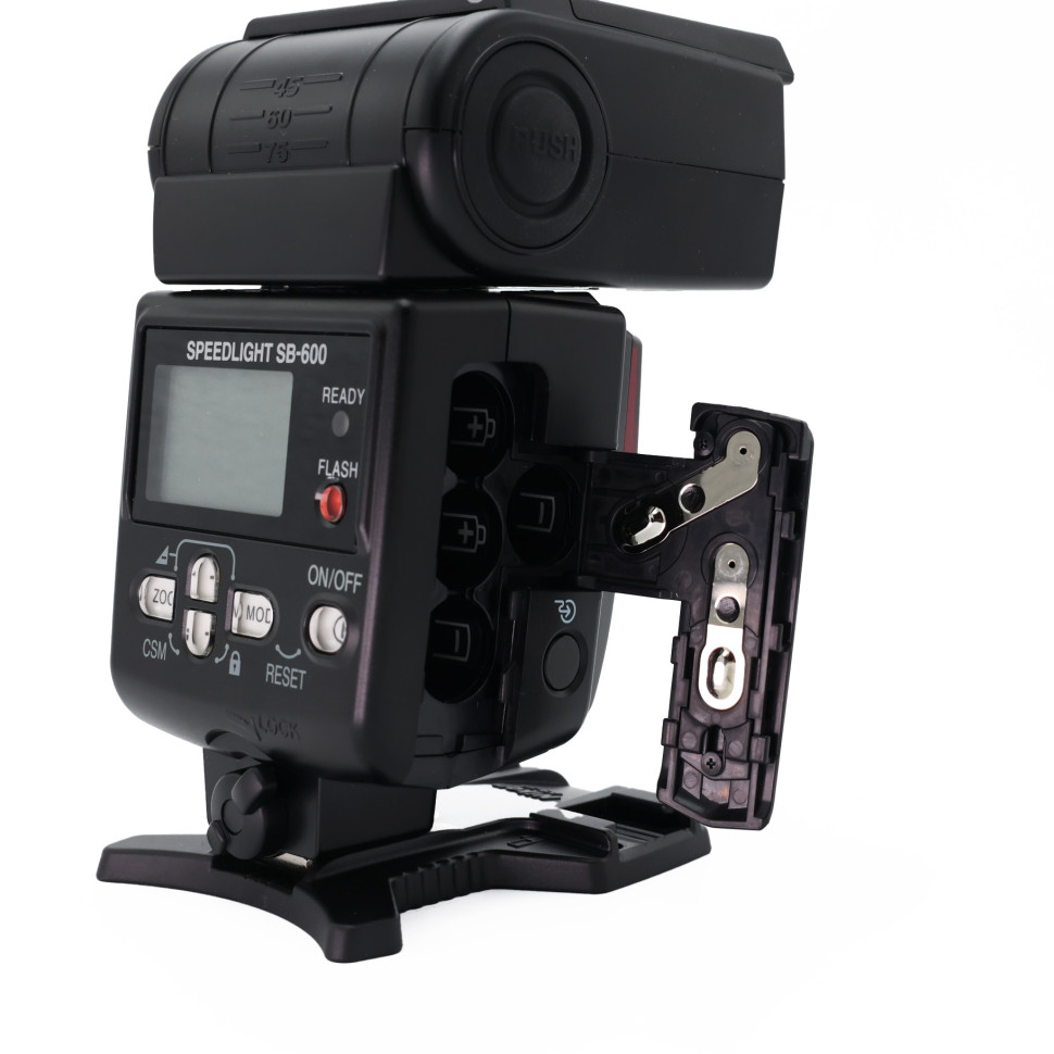 Nikon Speedlight SB-600 (like new)