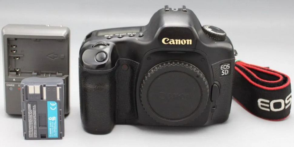 Canon EOS 5D  (сост. 4)
