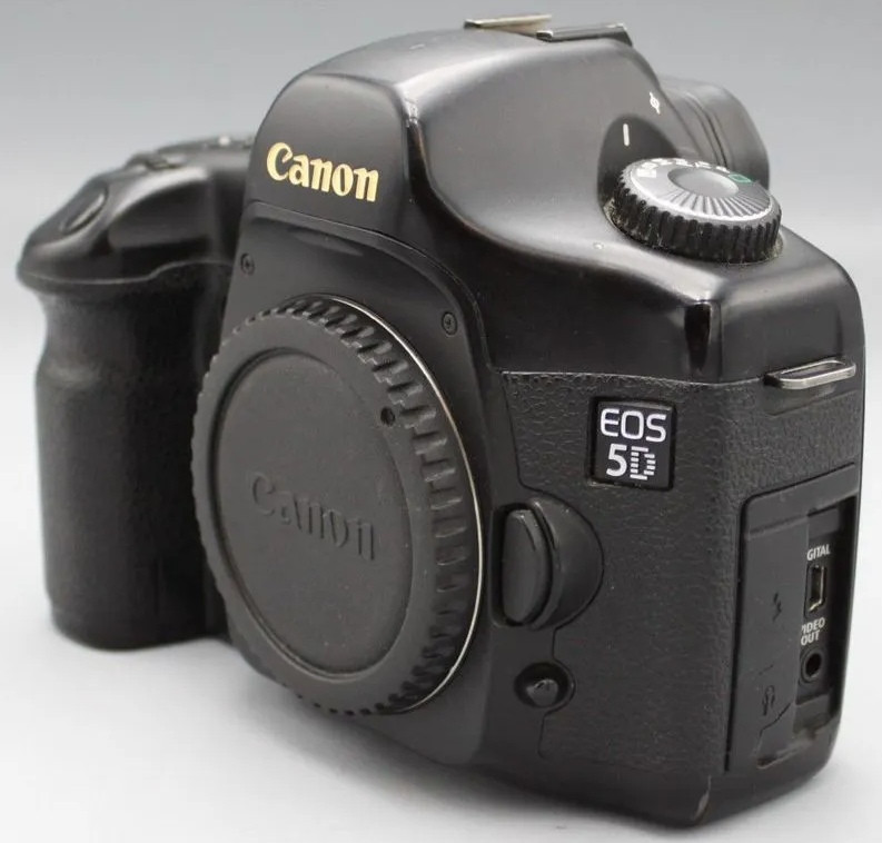 Canon EOS 5D  (сост. 4)