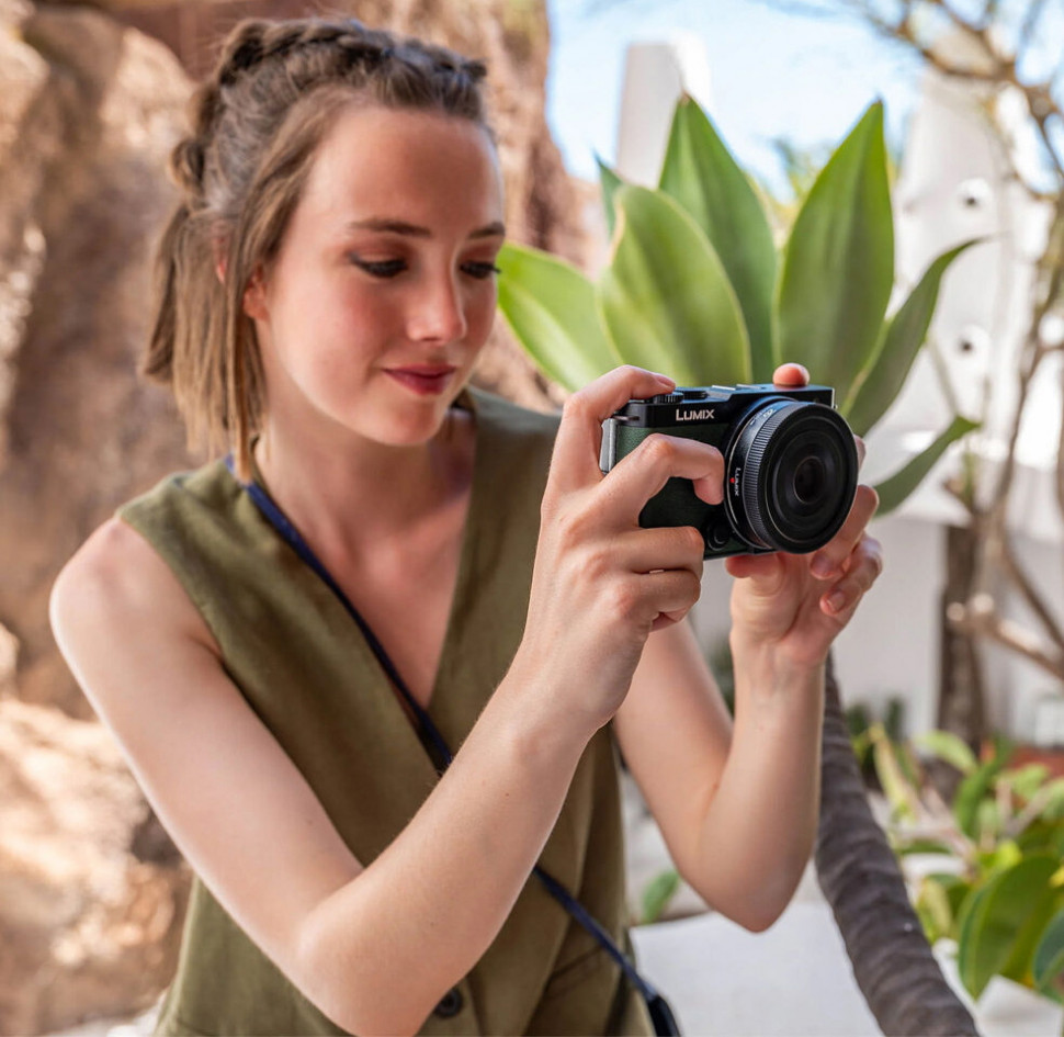Panasonic Lumix S 26mm f/8