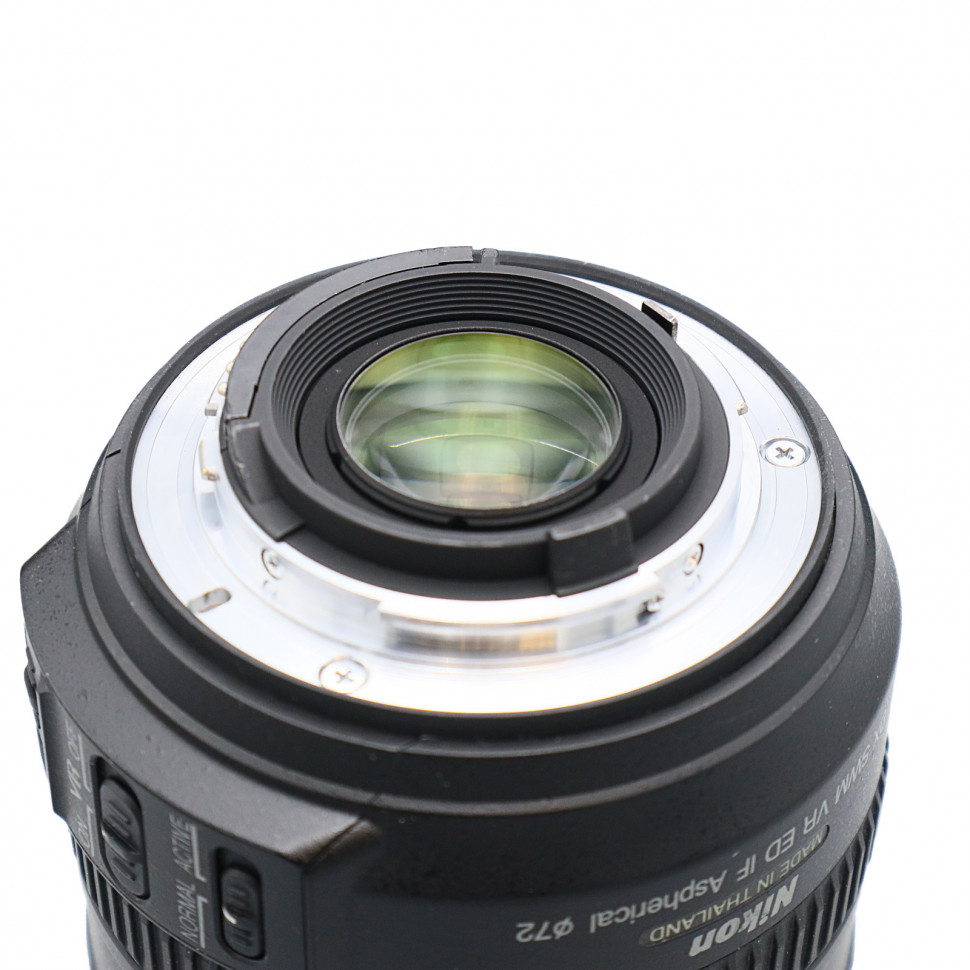 Nikon AF-S 18-200mm f/3.5-5.6 G ED DX VR (состояние 5)
