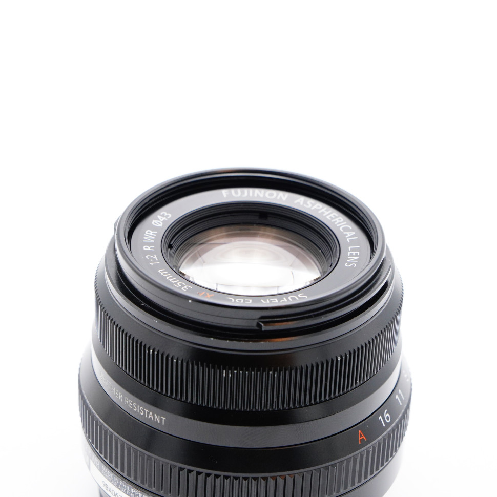 Fujifilm XF 35mm f/2 R WR (состояние 5-)