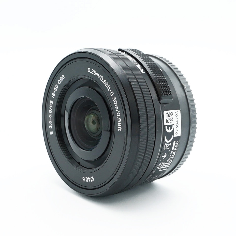 Sony E 16-50mm f/3.5-5.6 PZ OSS  (состояние 5-)