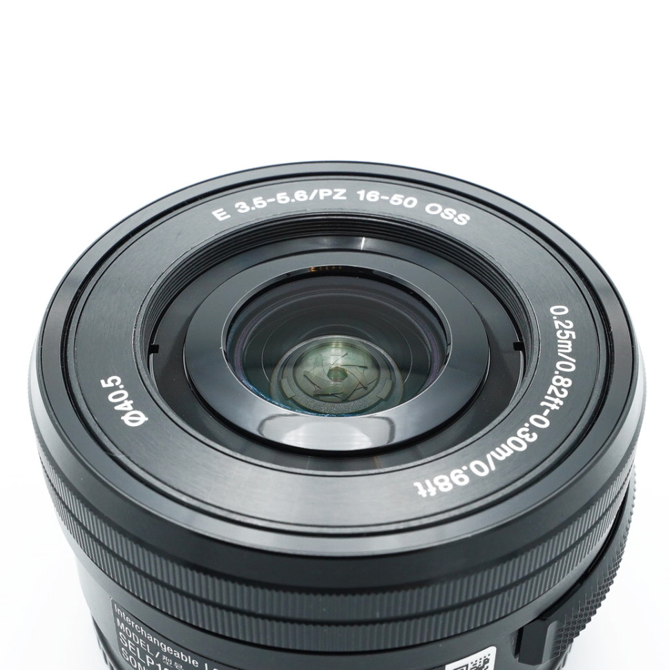 Sony E 16-50mm f/3.5-5.6 PZ OSS  (состояние 5-)