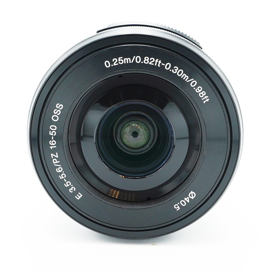 Sony E 16-50mm f/3.5-5.6 PZ OSS  (состояние 5-)