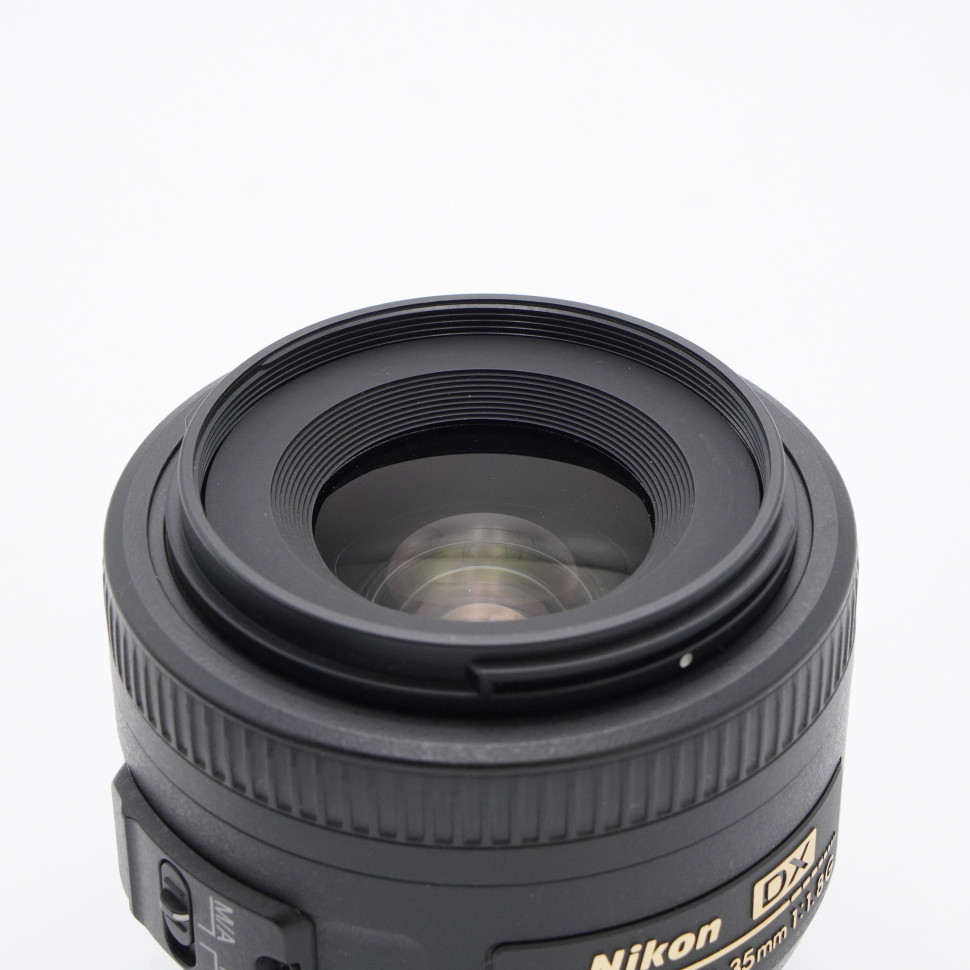 Nikon 35mm f/1.8G AF-S DX Nikkor  (сост. 5)