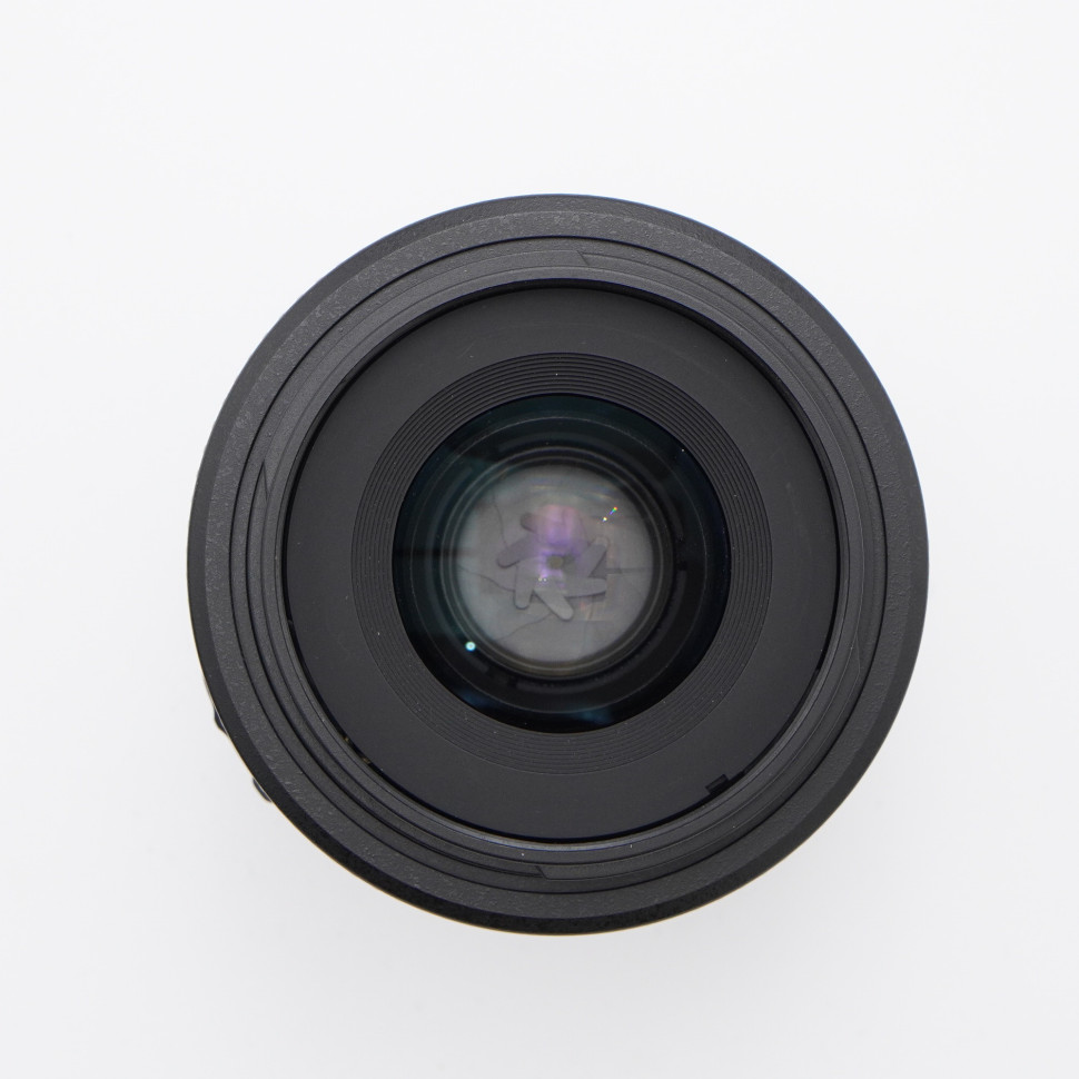 Nikon 35mm f/1.8G AF-S DX Nikkor  (сост. 5)