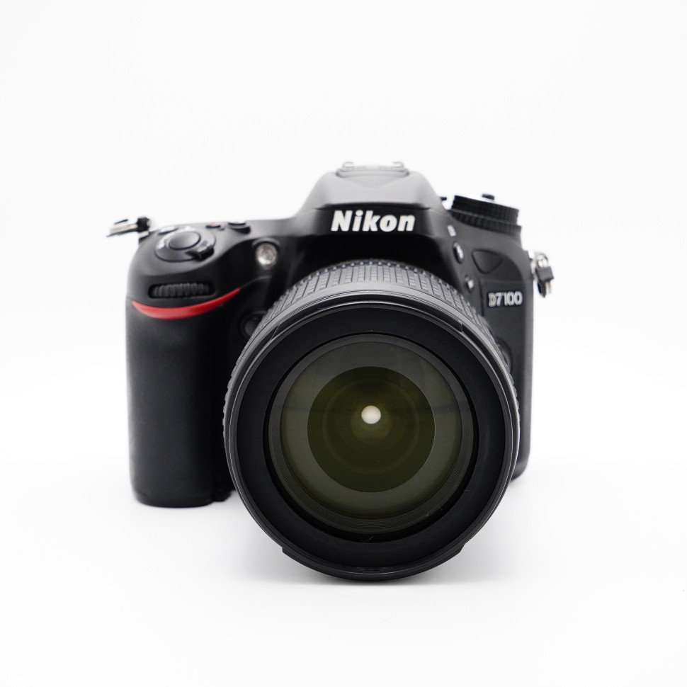 Nikon D7100 Kit AF-S 18-105mm (21.000 кадров)