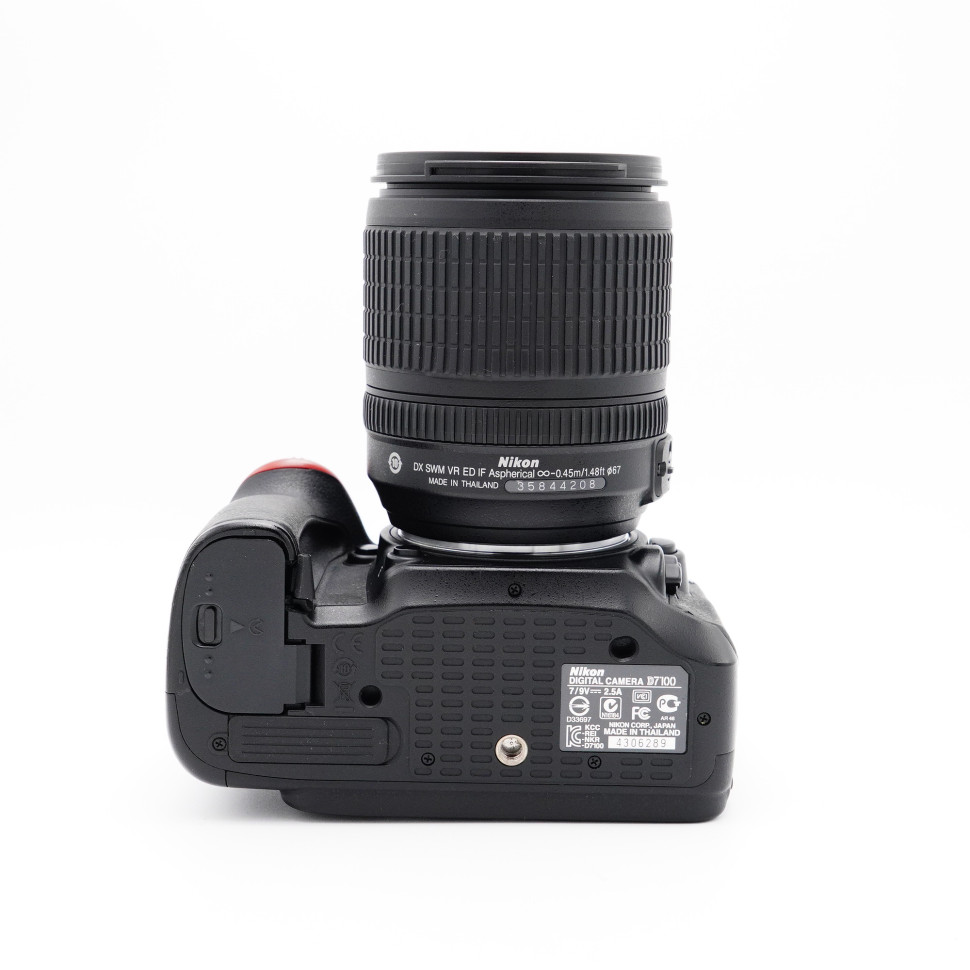 Nikon D7100 Kit AF-S 18-105mm (21.000 кадров)