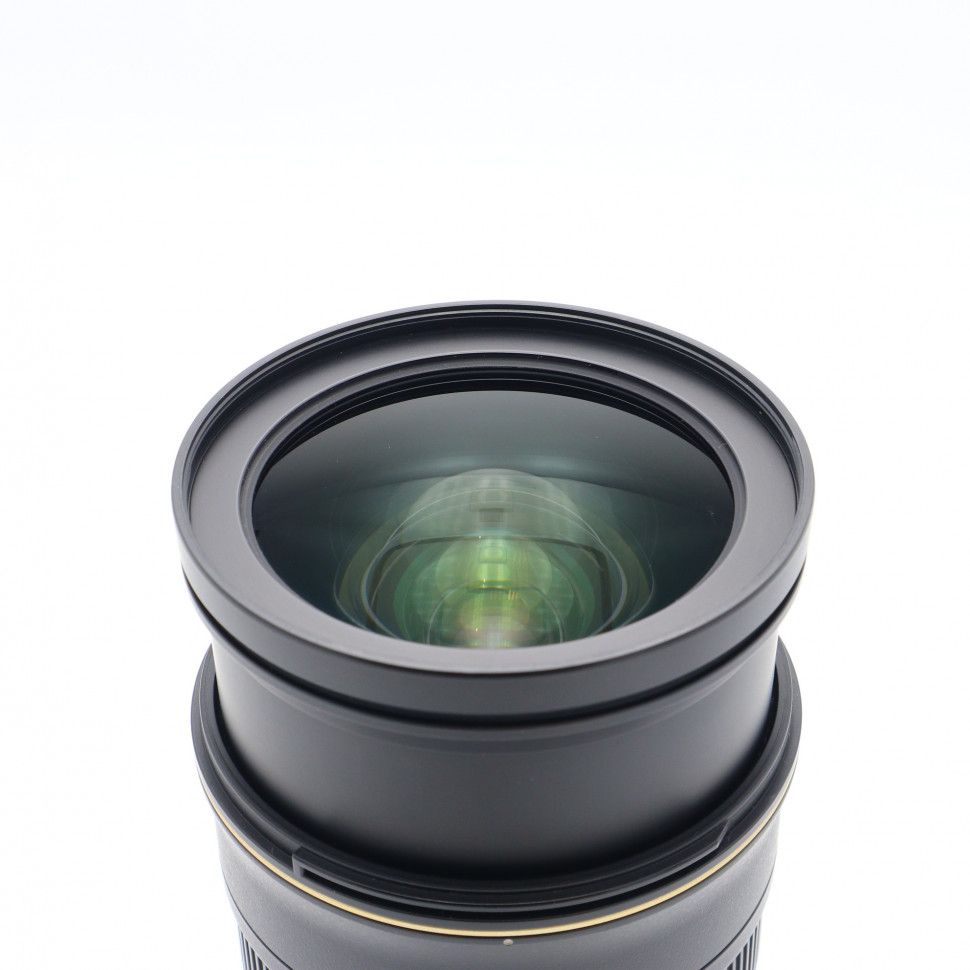 Nikon AF-S 24-70mm f/2.8G ED (состояние 4)
