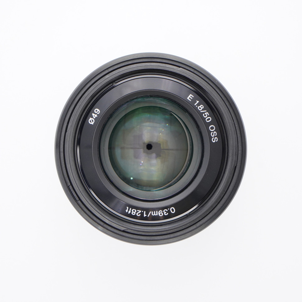 Sony E 50mm f/1.8 OSS (сост. 5-)