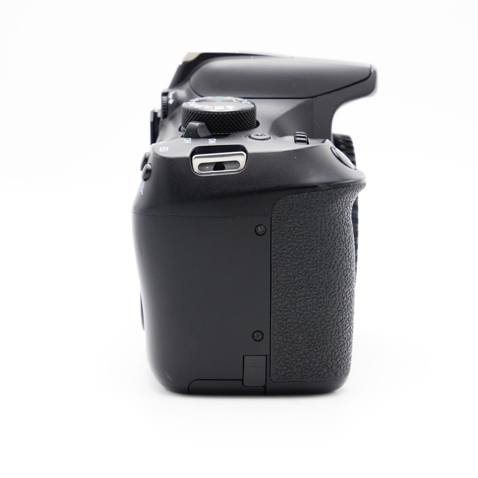 Canon EOS 1300D (состояние 4)