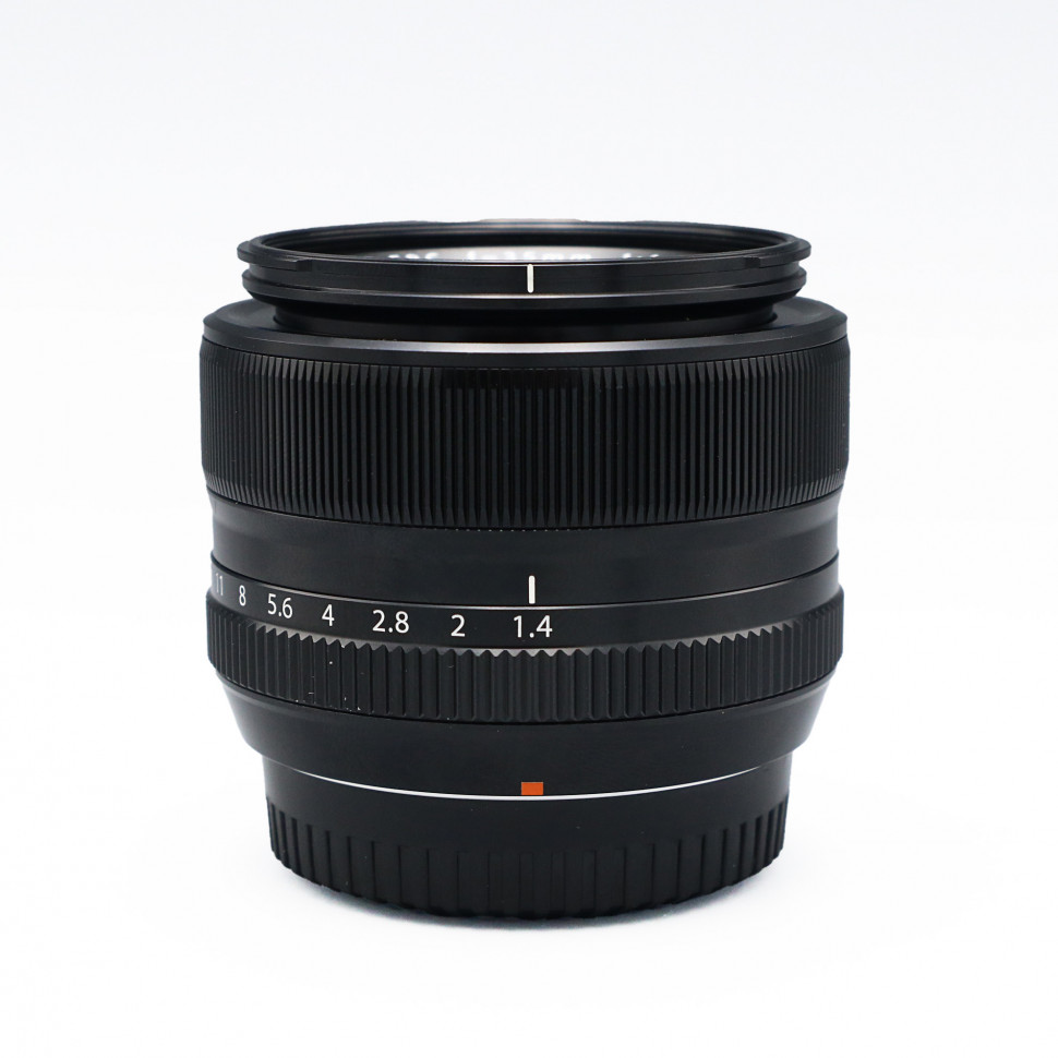 Fujifilm XF 35mm f/1.4 R (состояние 5-)